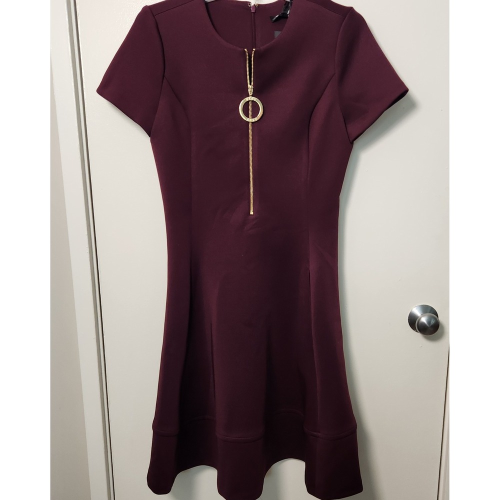 DKNY Burgundy Scuba Dress 6 NWT Short Sleeve Pockets A-Line Knee Length Gold Zip